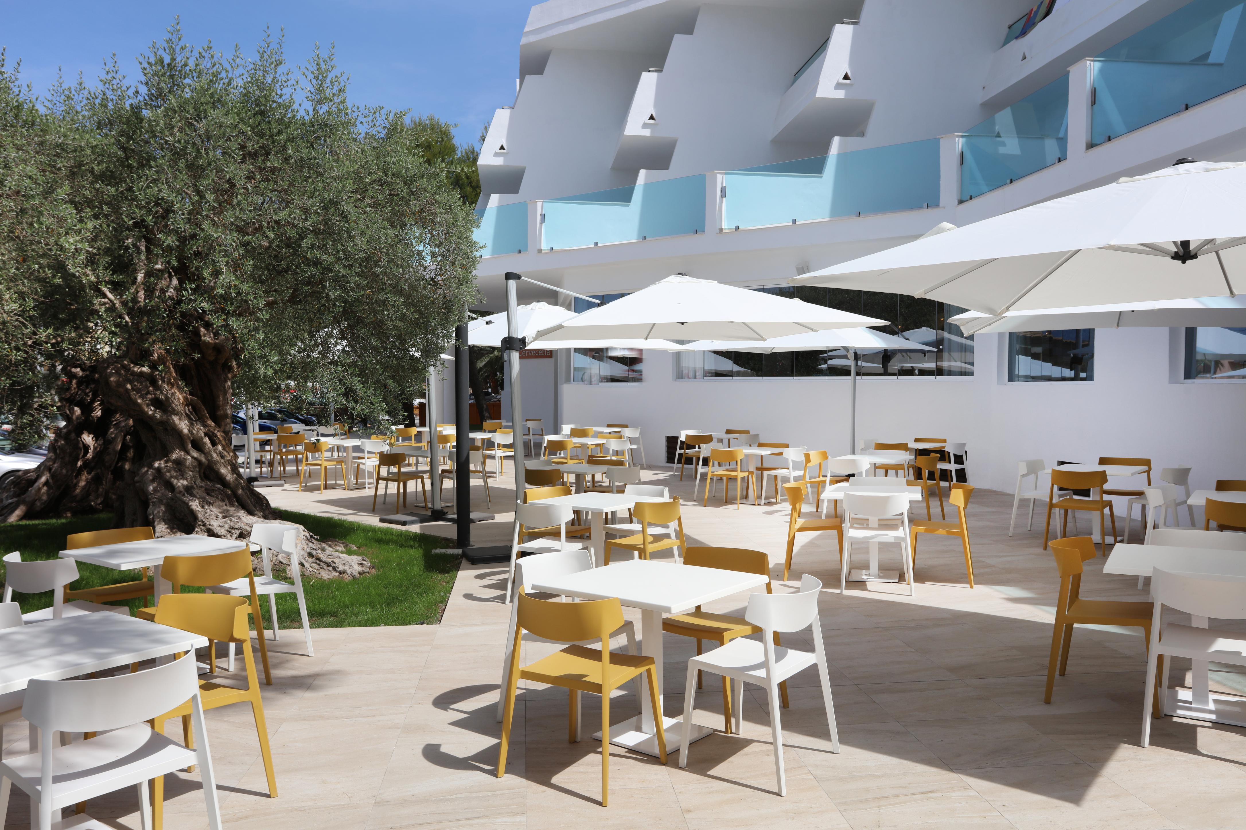 Iberostar Waves Playa De Muro Playa de Muro  Exterior photo